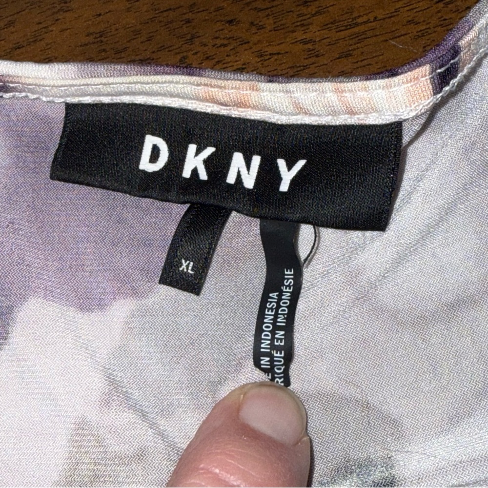 DKNY Floral Cowl Neck Sleeveless Top Purple White Size XL - Picture 5 of 7